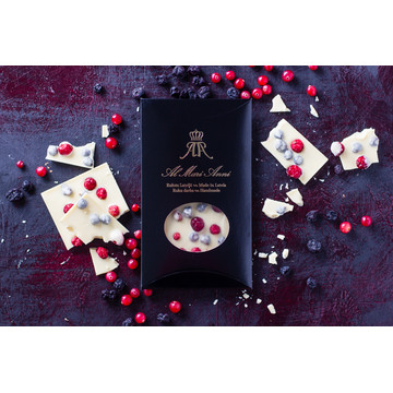 AL MARI ANNI | WHITE CHOCOLATE WITH JUICY GARDEN CRANBERRIES AND BLACK CURRANT